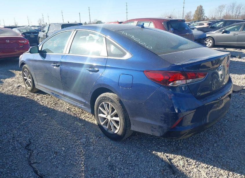 Photo 3 of 2018 Hyundai Sonata SE (VIN 5NPE24AFXJH728066)