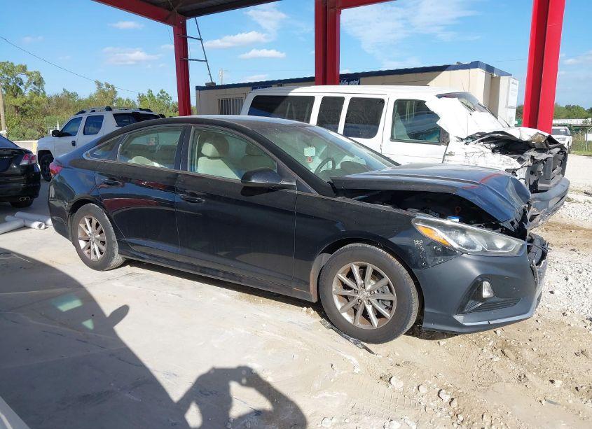 Photo 13 of 2019 Hyundai Sonata SE (VIN 5NPE24AFXKH730059)