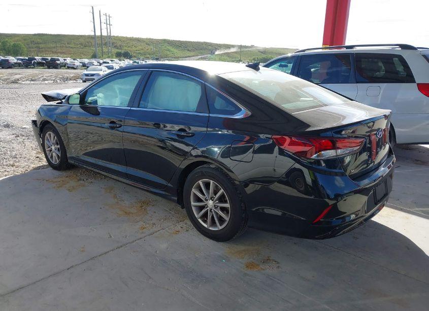 Photo 3 of 2019 Hyundai Sonata SE (VIN 5NPE24AFXKH730059)