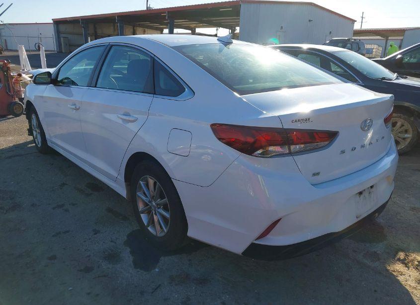 Photo 3 of 2019 Hyundai Sonata SE (VIN 5NPE24AFXKH742602)