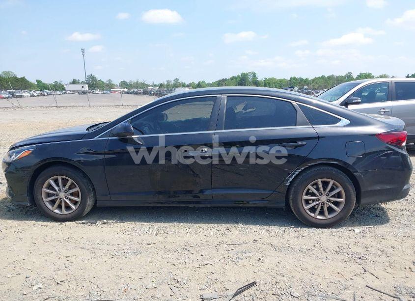 Photo 14 of 2019 Hyundai Sonata SE (VIN 5NPE24AFXKH743247)