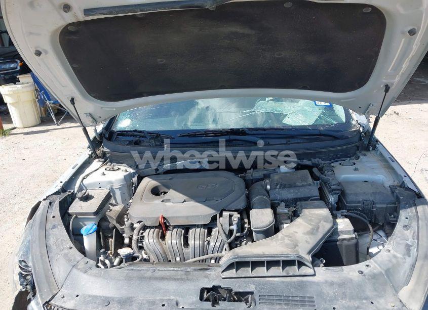 Photo 10 of 2019 Hyundai Sonata SE (VIN 5NPE24AFXKH759416)