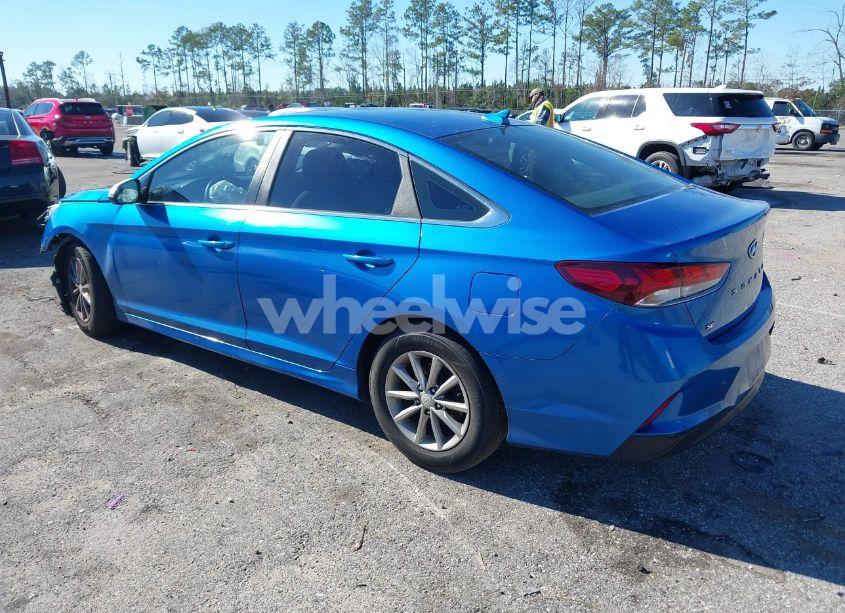 Photo 3 of 2019 Hyundai Sonata SE (VIN 5NPE24AFXKH783327)