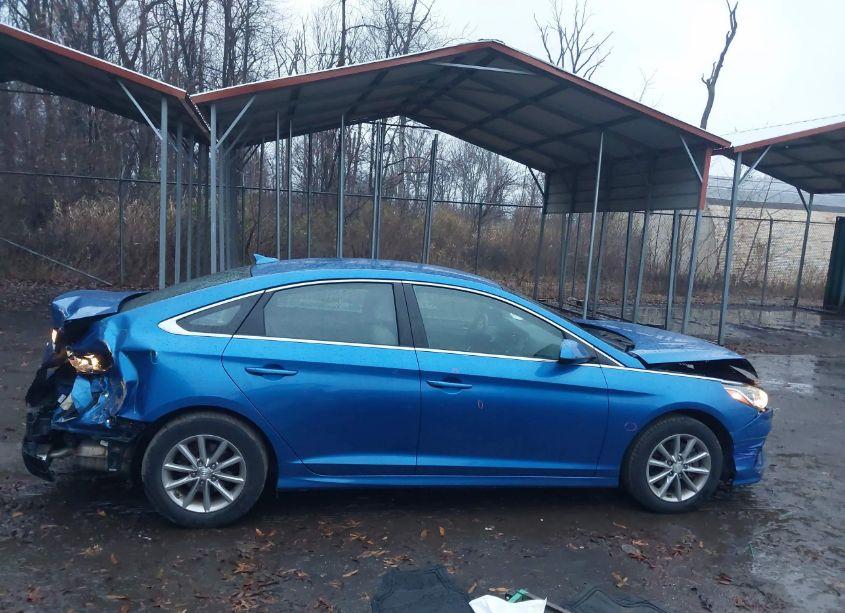 Photo 14 of 2019 Hyundai Sonata SE (VIN 5NPE24AFXKH783845)