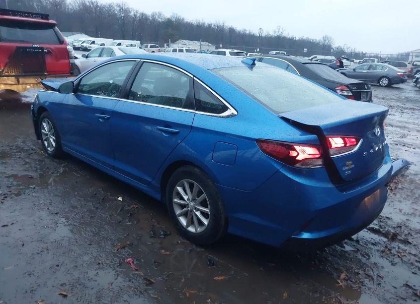 Photo 3 of 2019 Hyundai Sonata SE (VIN 5NPE24AFXKH783845)