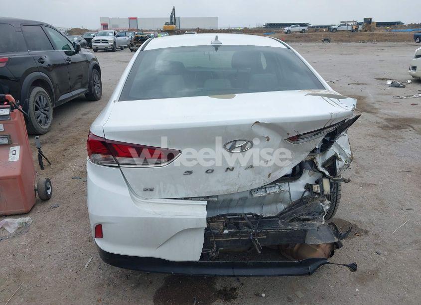 Photo 6 of 2019 Hyundai Sonata SE (VIN 5NPE24AFXKH796899)