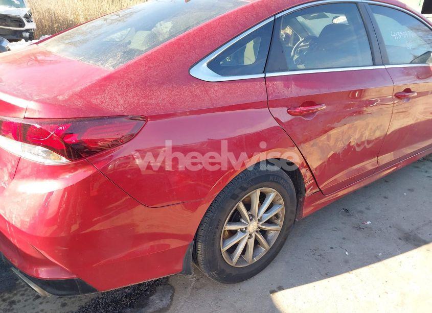 Photo 18 of 2019 Hyundai Sonata SE (VIN 5NPE24AFXKH804970)