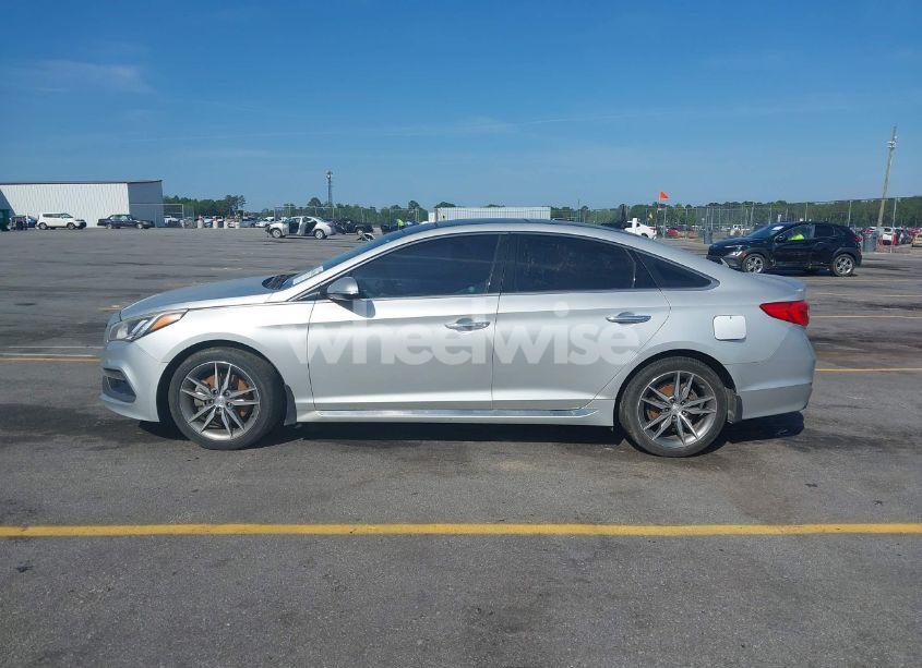 Photo 15 of 2015 Hyundai Sonata SPORT 2.0T (VIN 5NPE34AB0FH084580)