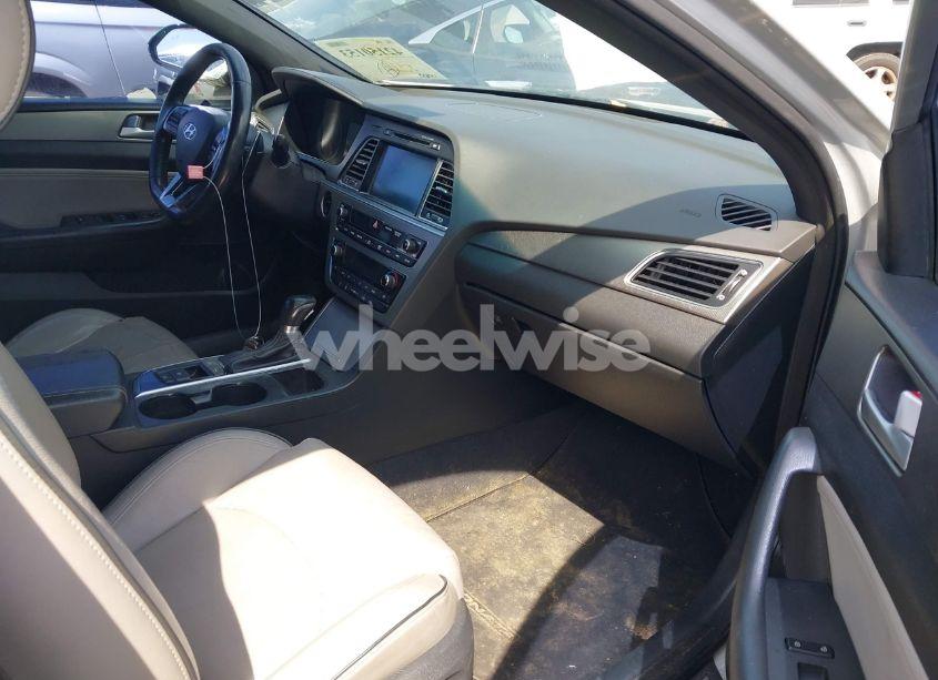 Photo 5 of 2015 Hyundai Sonata SPORT 2.0T (VIN 5NPE34AB0FH084580)