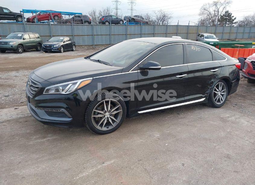 Photo 2 of 2015 Hyundai Sonata SPORT 2.0T (VIN 5NPE34AB0FH087866)
