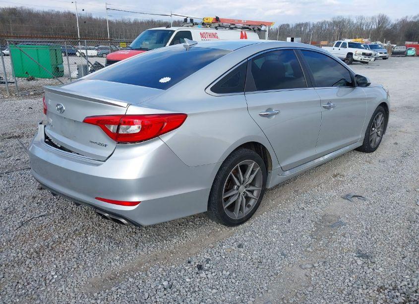 Photo 4 of 2015 Hyundai Sonata SPORT 2.0T (VIN 5NPE34AB0FH109171)