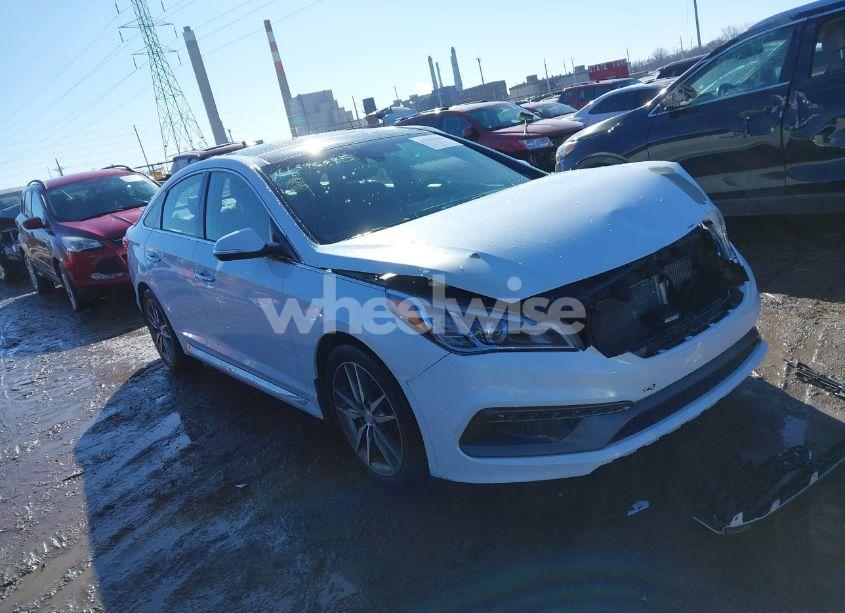 2015 Hyundai Sonata LIMITED 2.0T (VIN 5NPE34AB0FH116329) main photo
