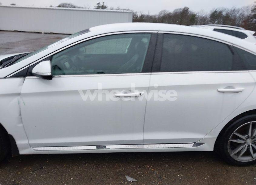 Photo 15 of 2017 Hyundai Sonata SPORT 2.0T (VIN 5NPE34AB0HH450346)