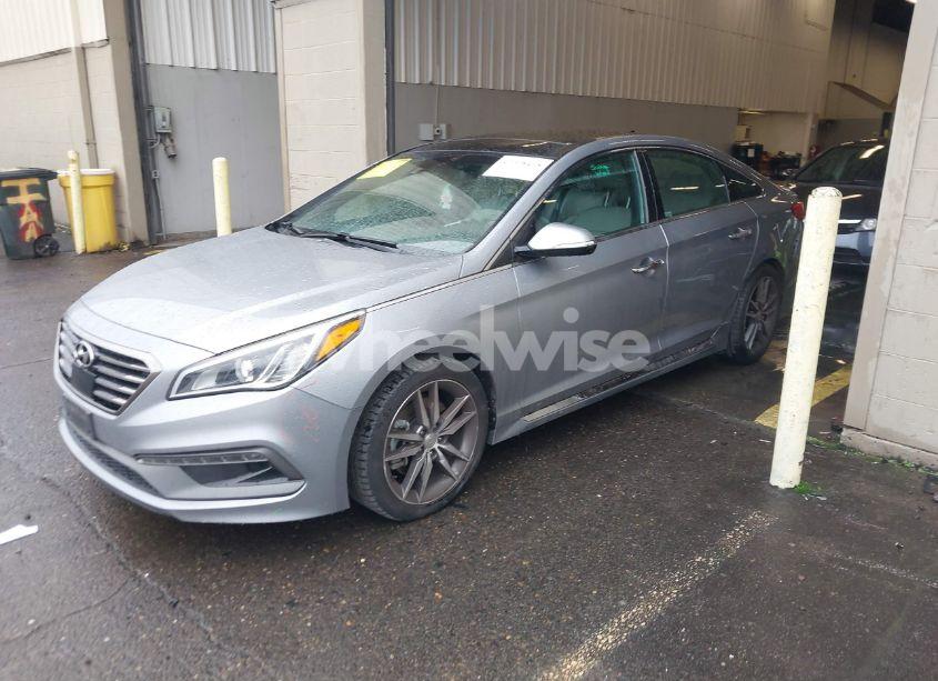 Photo 2 of 2015 Hyundai Sonata SPORT 2.0T (VIN 5NPE34AB1FH039809)
