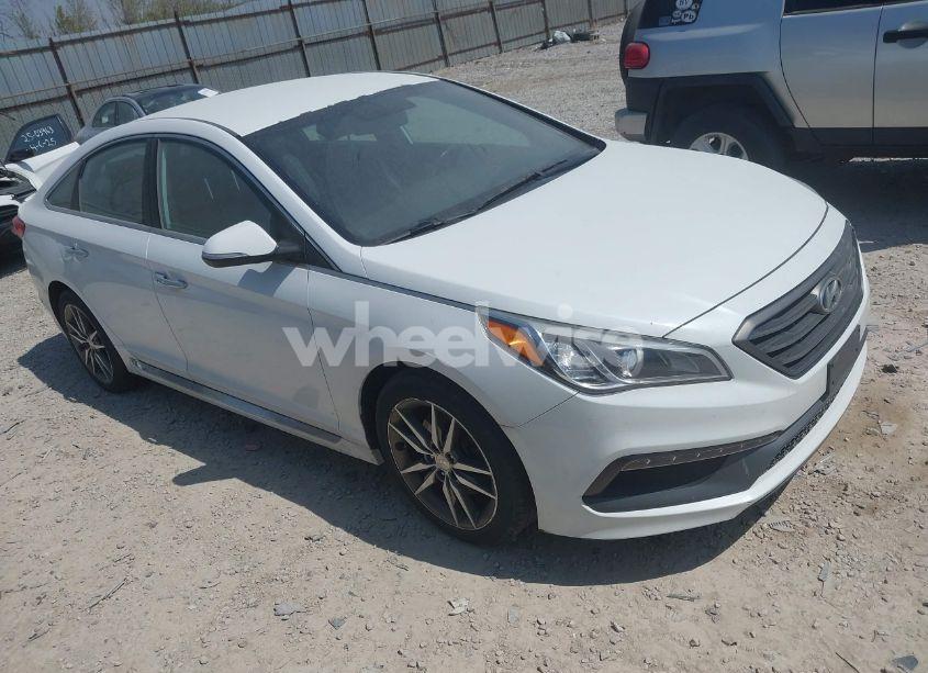 2015 Hyundai Sonata SPORT 2.0T (VIN 5NPE34AB1FH067383) main photo
