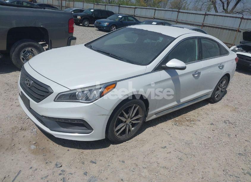 Photo 2 of 2015 Hyundai Sonata SPORT 2.0T (VIN 5NPE34AB1FH067383)