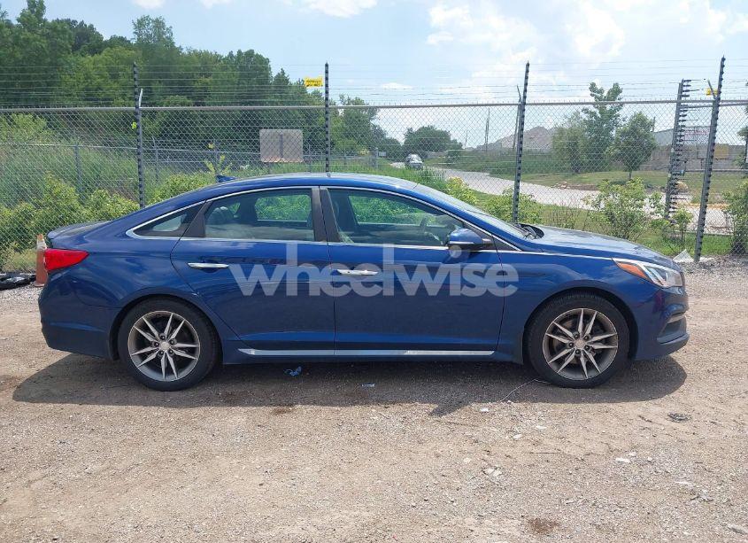 Photo 13 of 2015 Hyundai Sonata SPORT 2.0T (VIN 5NPE34AB1FH188172)