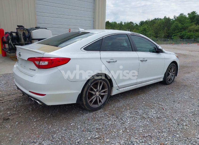Photo 4 of 2015 Hyundai Sonata SPORT 2.0T (VIN 5NPE34AB1FH193503)