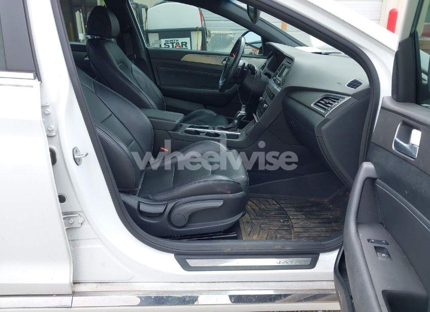 Photo 5 of 2015 Hyundai Sonata SPORT 2.0T (VIN 5NPE34AB1FH193503)