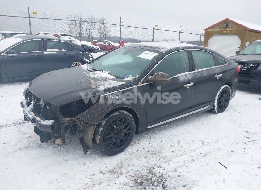 Photo 2 of 2015 Hyundai Sonata SPORT 2.0T (VIN 5NPE34AB2FH070387)