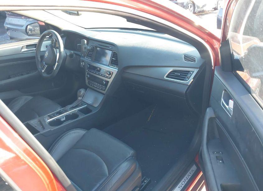 Photo 5 of 2015 Hyundai Sonata LIMITED 2.0T (VIN 5NPE34AB2FH131009)