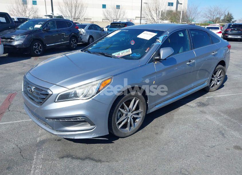 Photo 2 of 2017 Hyundai Sonata SPORT 2.0T (VIN 5NPE34AB2HH474826)
