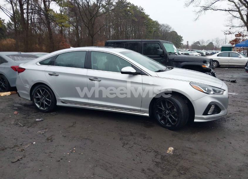 Photo 13 of 2018 Hyundai Sonata SPORT 2.0T (VIN 5NPE34AB2JH684235)