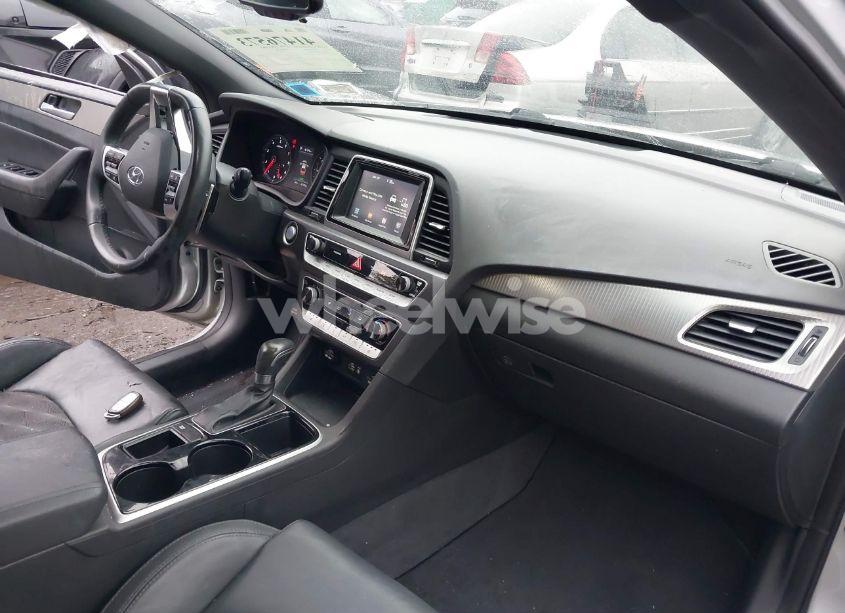 Photo 5 of 2018 Hyundai Sonata SPORT 2.0T (VIN 5NPE34AB2JH684235)