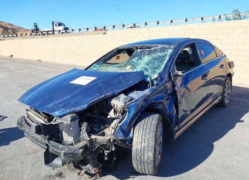 Photo 2 of 2019 Hyundai Sonata LIMITED 2.0T (VIN 5NPE34AB2KH802141)