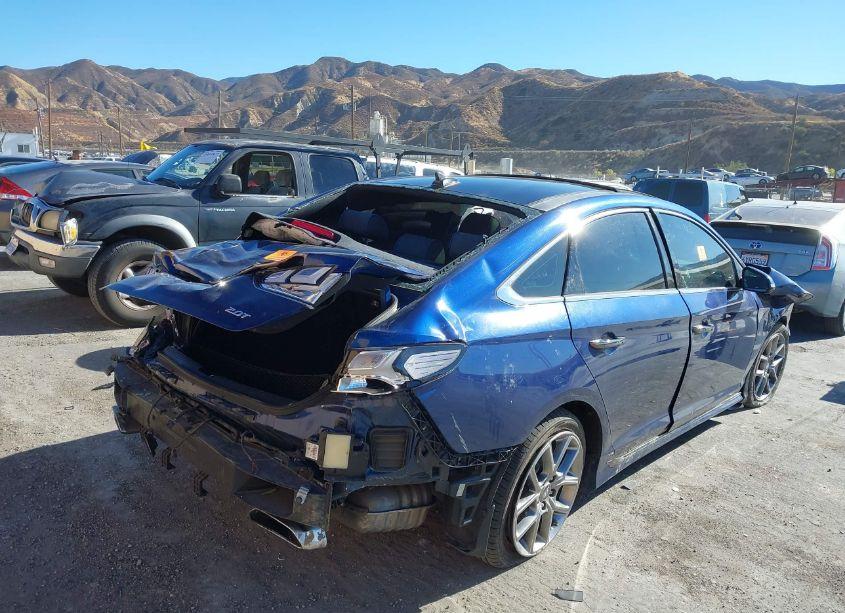 Photo 4 of 2019 Hyundai Sonata LIMITED 2.0T (VIN 5NPE34AB2KH802141)