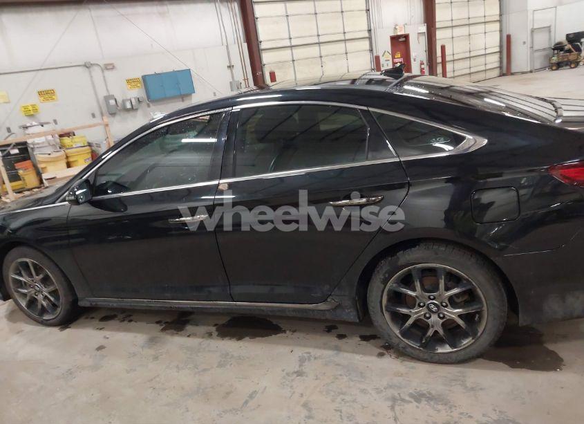 Photo 14 of 2019 Hyundai Sonata LIMITED 2.0T (VIN 5NPE34AB2KH809896)