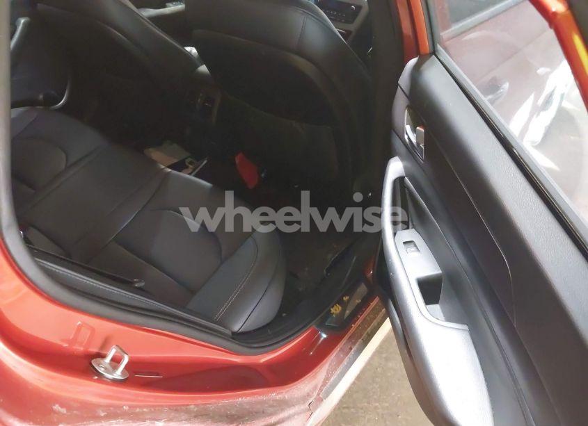 Photo 8 of 2015 Hyundai Sonata N/A (VIN 5NPE34AB3FH073377)