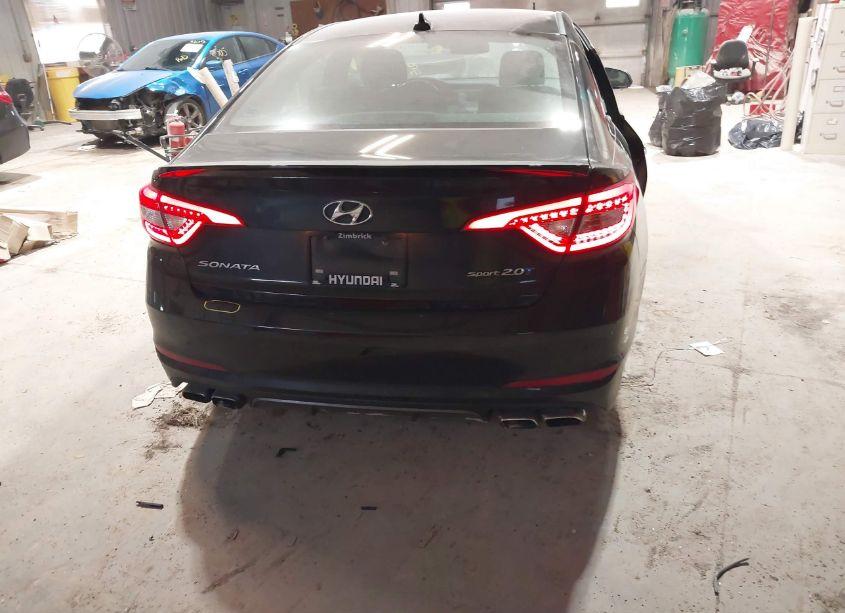 Photo 16 of 2015 Hyundai Sonata SPORT 2.0T (VIN 5NPE34AB3FH156923)