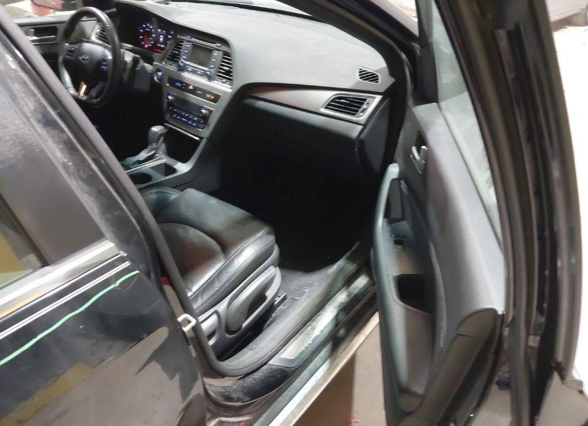 Photo 5 of 2015 Hyundai Sonata SPORT 2.0T (VIN 5NPE34AB3FH156923)