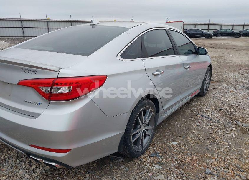 Photo 6 of 2015 Hyundai Sonata SPORT 2.0T (VIN 5NPE34AB3FH232592)