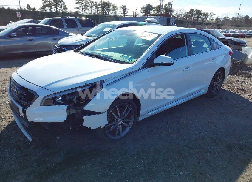Photo 2 of 2017 Hyundai Sonata SPORT 2.0T (VIN 5NPE34AB3HH550120)