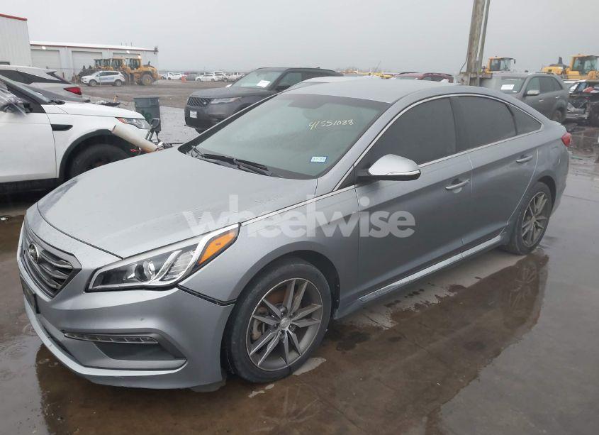 Photo 2 of 2017 Hyundai Sonata SPORT 2.0T (VIN 5NPE34AB3HH581268)