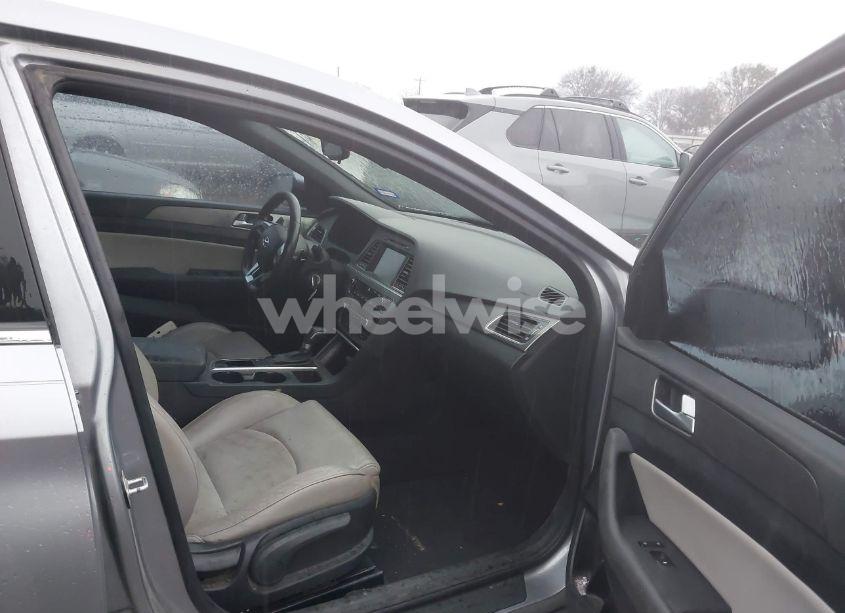 Photo 5 of 2017 Hyundai Sonata SPORT 2.0T (VIN 5NPE34AB3HH581268)