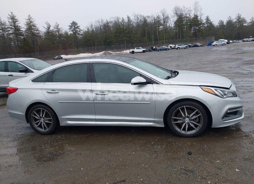 Photo 13 of 2015 Hyundai Sonata SPORT 2.0T (VIN 5NPE34AB4FH063683)