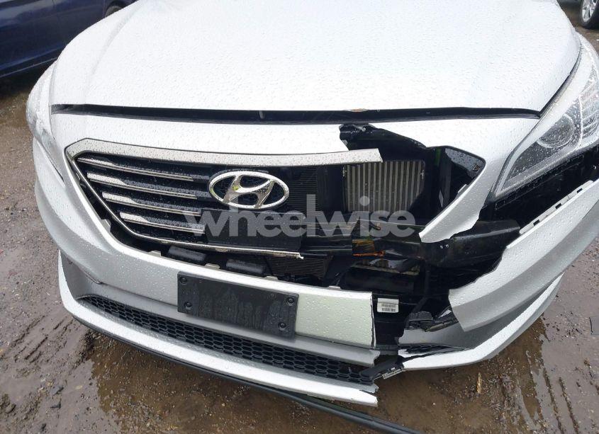 Photo 6 of 2015 Hyundai Sonata SPORT 2.0T (VIN 5NPE34AB4FH063683)