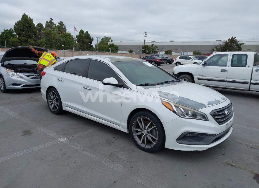 2015 Hyundai Sonata SPORT 2.0T (VIN 5NPE34AB4FH095386) main photo