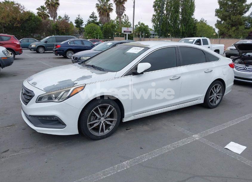 Photo 2 of 2015 Hyundai Sonata SPORT 2.0T (VIN 5NPE34AB4FH095386)
