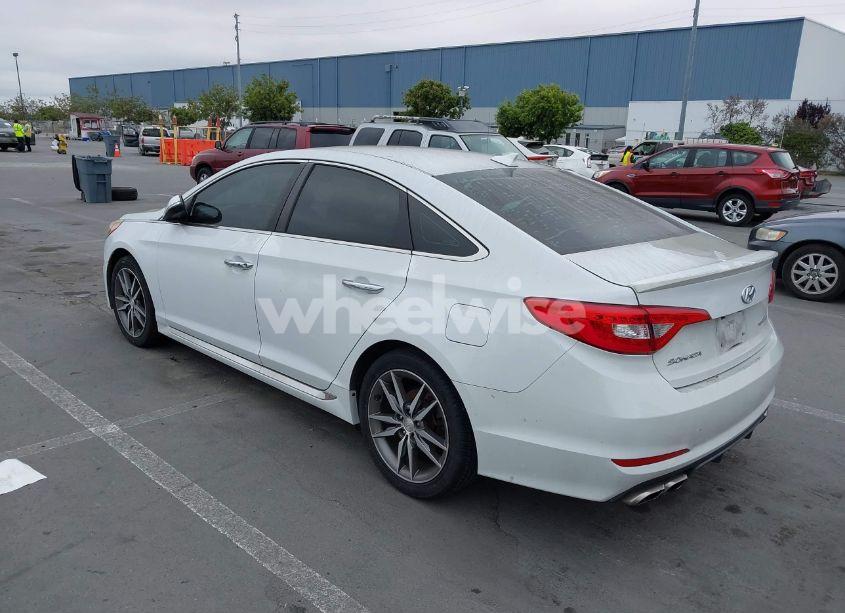 Photo 3 of 2015 Hyundai Sonata SPORT 2.0T (VIN 5NPE34AB4FH095386)