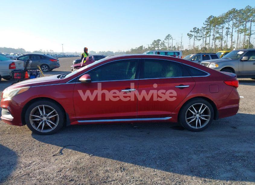 Photo 14 of 2015 Hyundai Sonata SPORT 2.0T (VIN 5NPE34AB4FH193530)