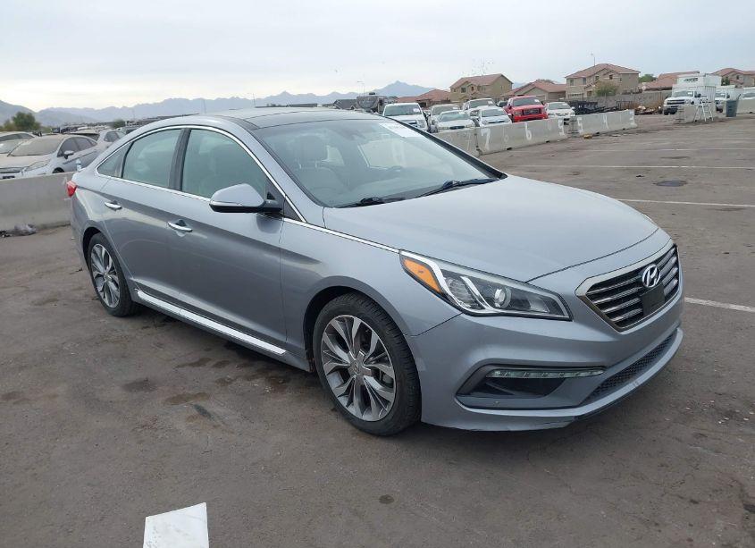 2016 Hyundai Sonata LIMITED 2.0T (VIN 5NPE34AB4GH292561) main photo