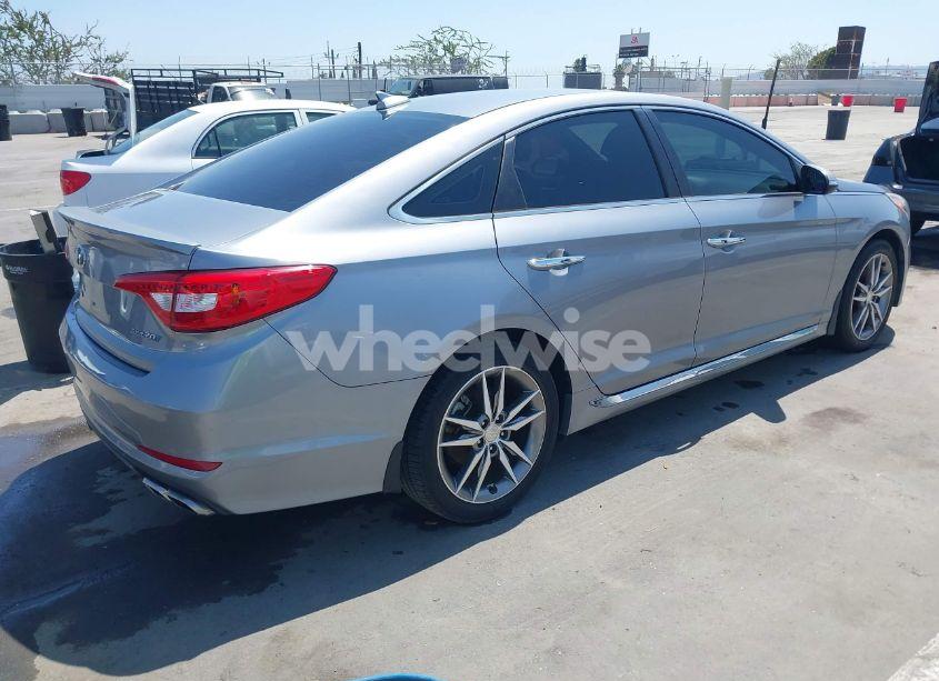 Photo 4 of 2016 Hyundai Sonata SPORT 2.0T (VIN 5NPE34AB4GH405845)