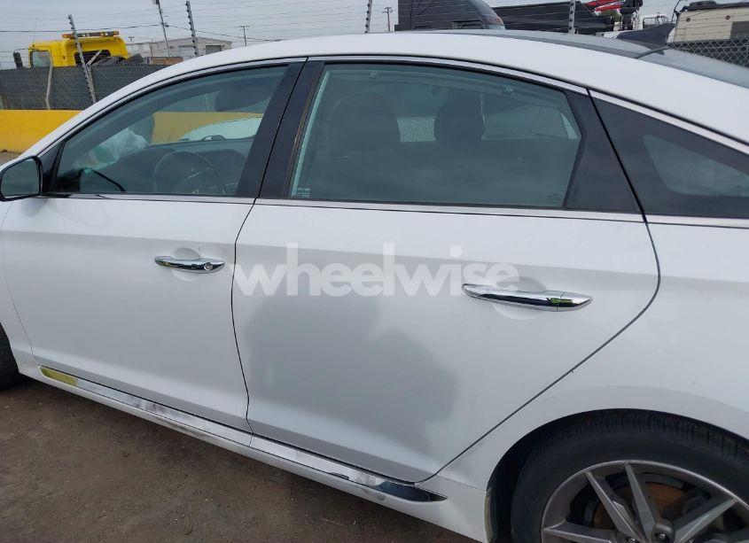 Photo 13 of 2015 Hyundai Sonata SPORT 2.0T (VIN 5NPE34AB5FH073977)