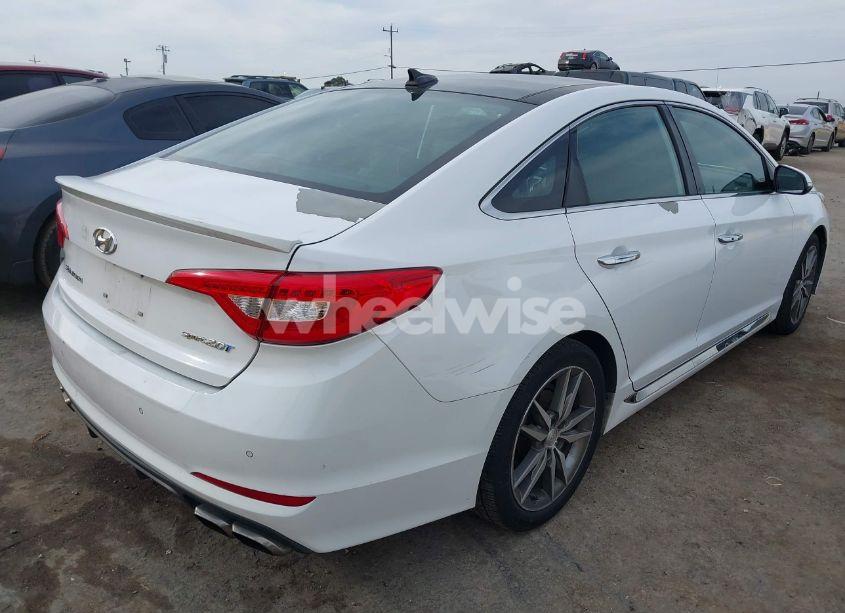 Photo 4 of 2015 Hyundai Sonata SPORT 2.0T (VIN 5NPE34AB5FH073977)