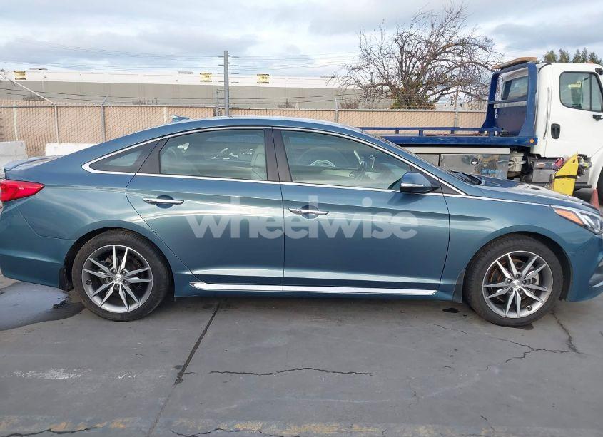 Photo 13 of 2015 Hyundai Sonata SPORT 2.0T (VIN 5NPE34AB5FH232013)