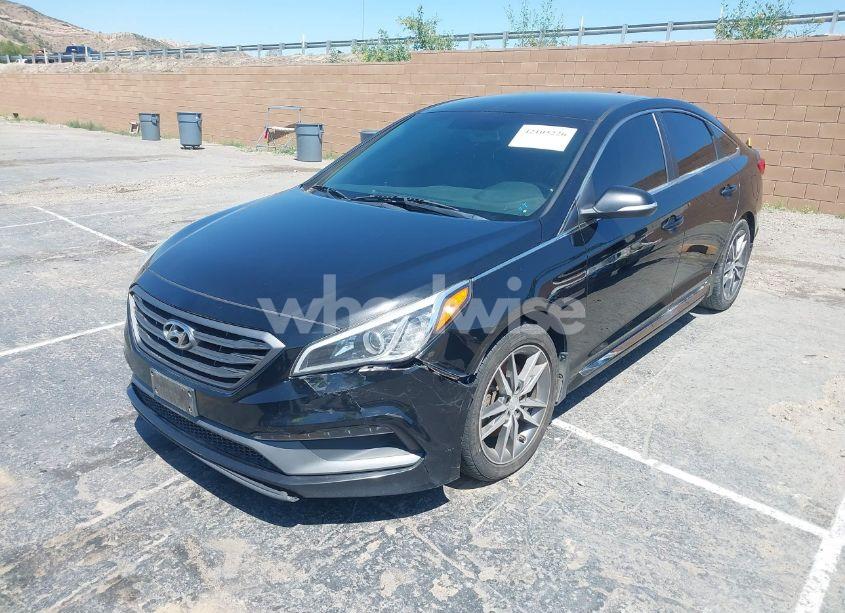 Photo 2 of 2017 Hyundai Sonata SPORT 2.0T (VIN 5NPE34AB5HH472293)